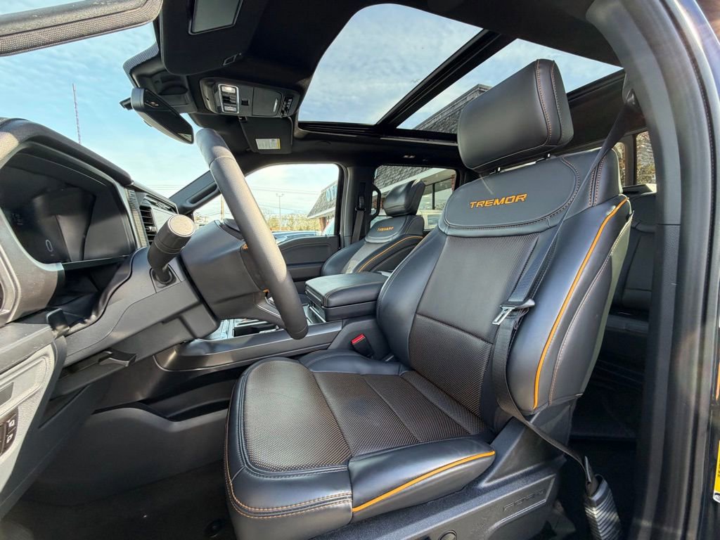 Certified 2025 Ford F150 Tremor w/ Equipment Group 402A High image 18