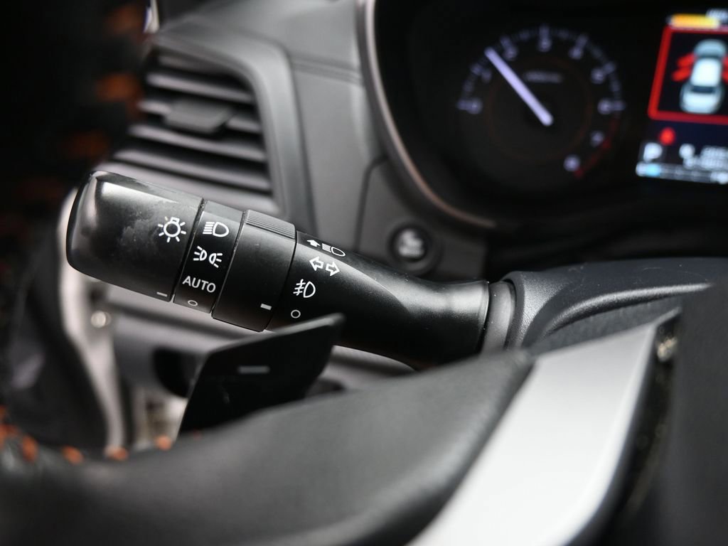 Used 2019 Subaru Crosstrek 2.0i Premium image 40