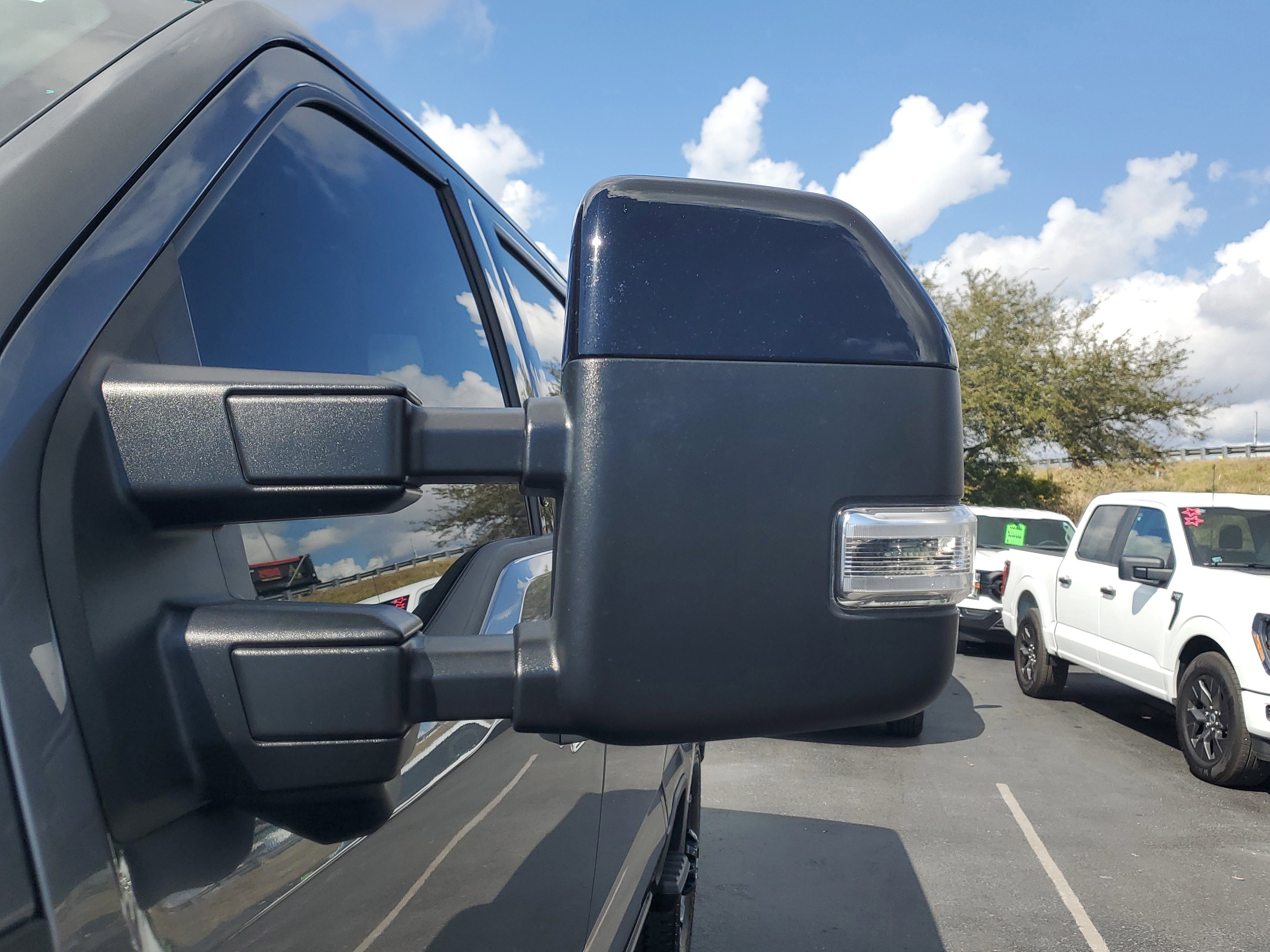 Certified 2024 Ford F250 Lariat w/ Lariat Ultimate Package image 7