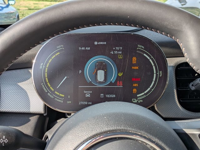 Used 2023 MINI Cooper SE image 19