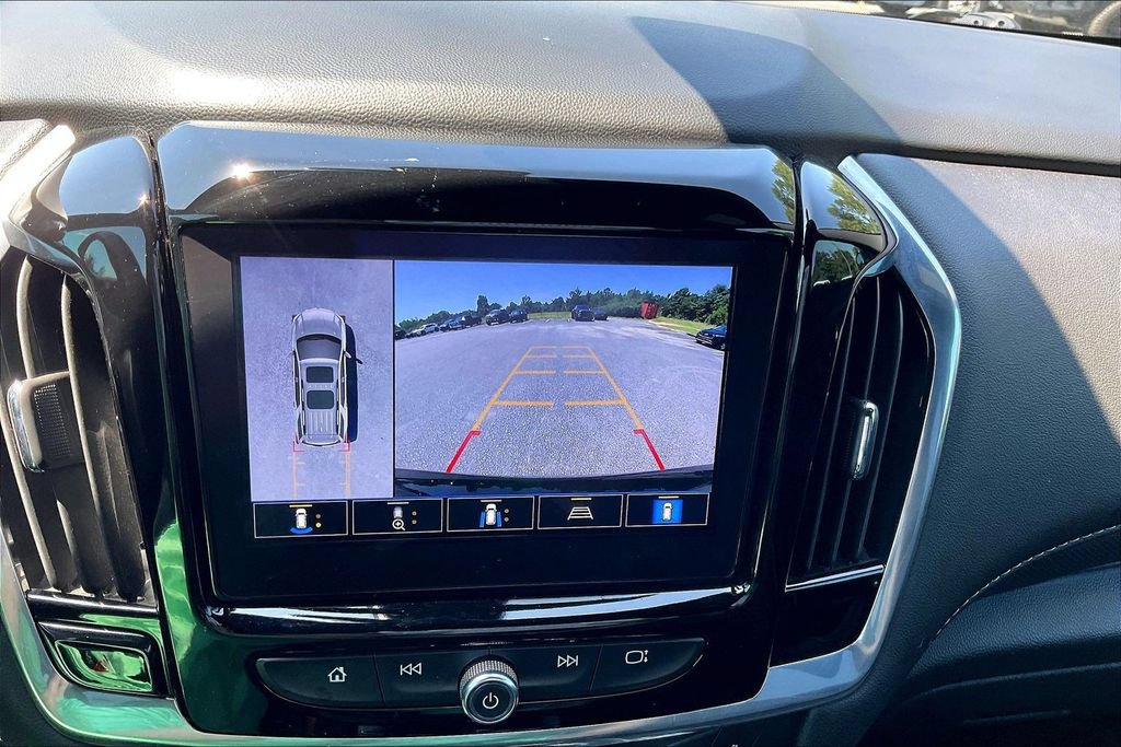 Used 2022 Chevrolet Traverse Premier w/ LPO, Floor Liner Package FWD image 21