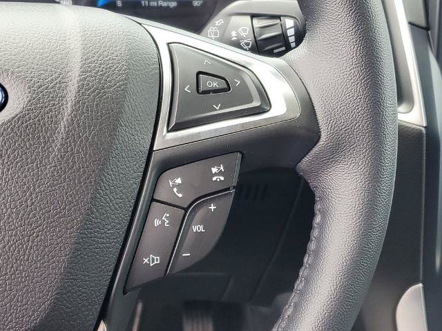 Certified 2023 Ford Edge SEL AWD/4WD image 12