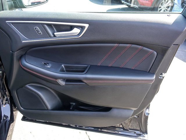 Certified 2023 Ford Edge ST-Line AWD/4WD image 31