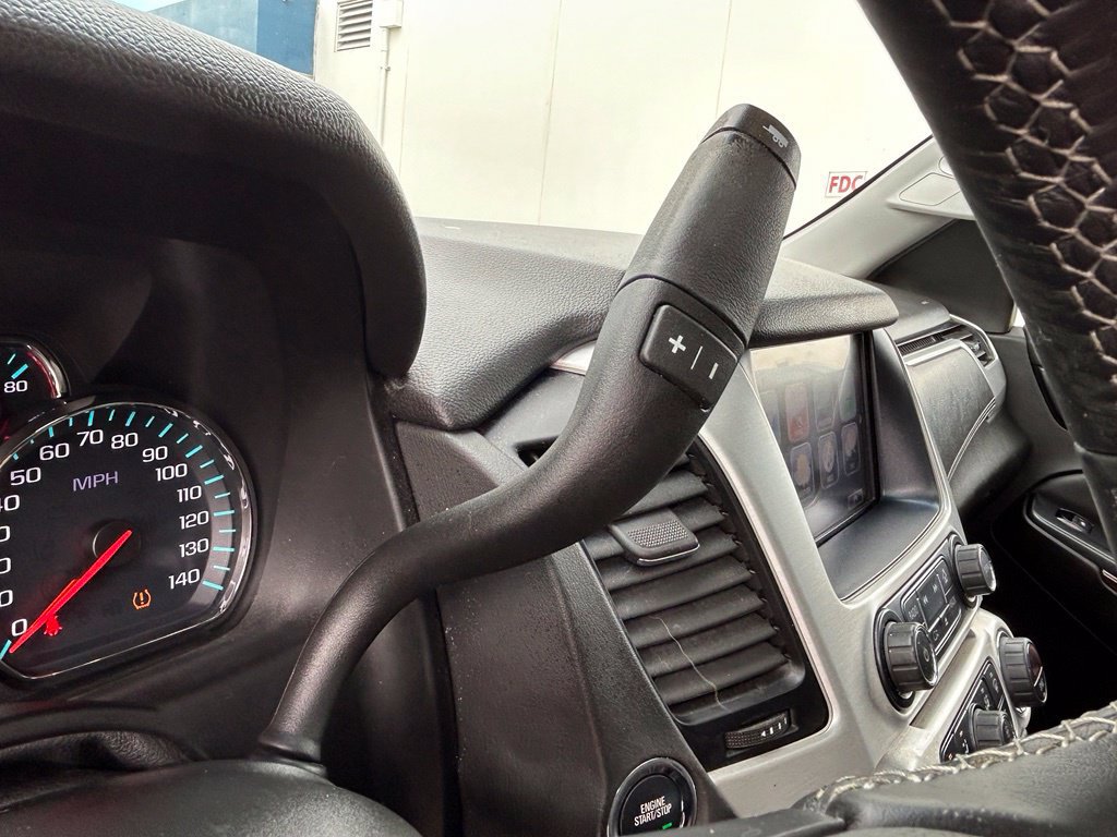 Used 2020 GMC Yukon SLT w/ Open Road Package RWD image 16