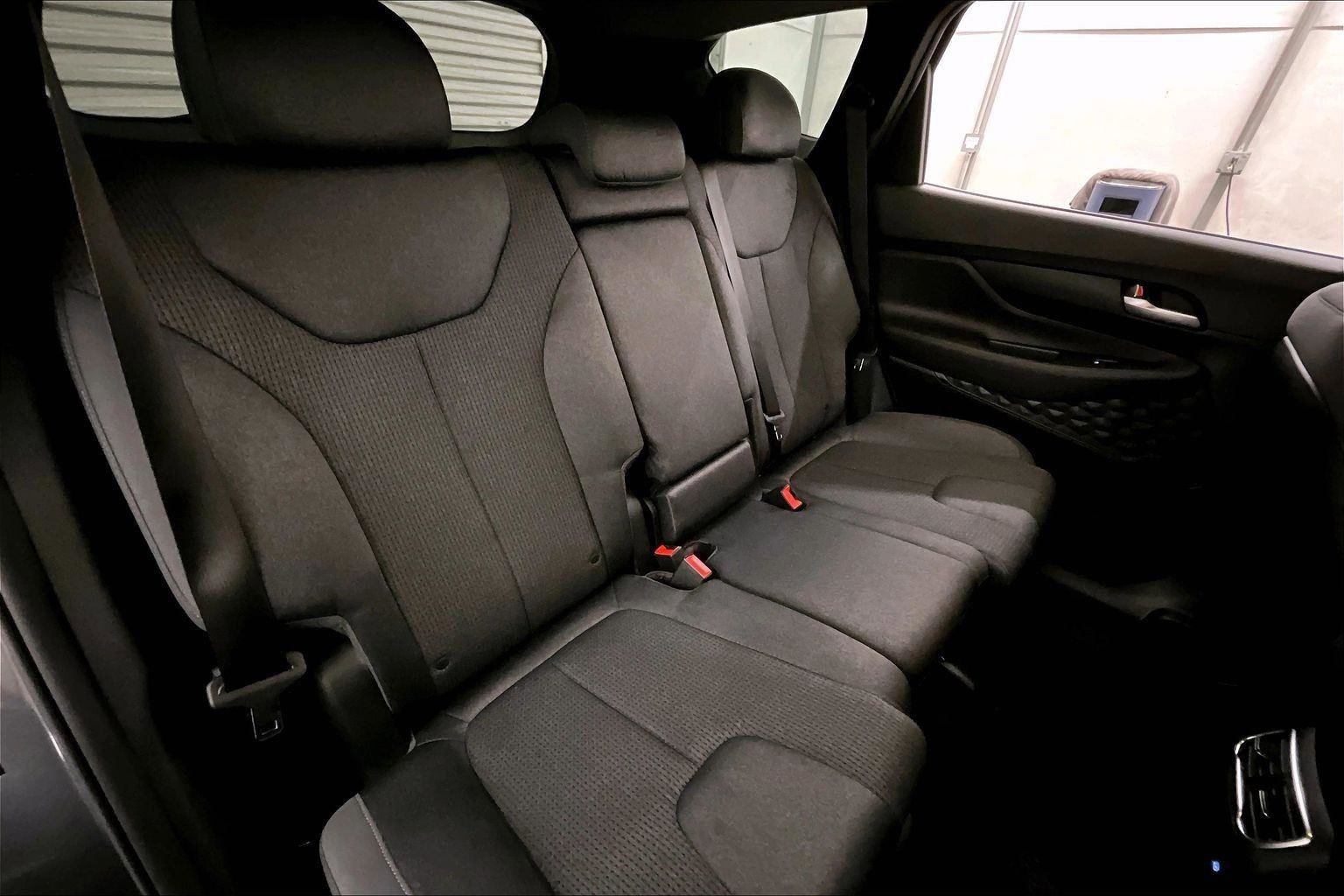 Used 2023 Hyundai Santa Fe SEL image 26