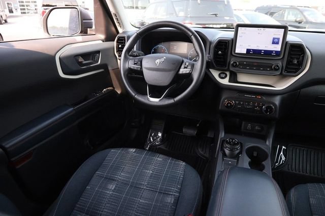 Certified 2023 Ford Bronco Sport Heritage w/ Heritage Convenience Package AWD/4WD image 22