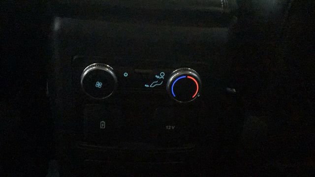 Certified 2022 Ford Explorer XLT w/ Equipment Group 202A image 17