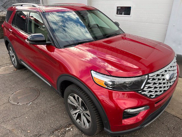 Certified 2020 Ford Explorer Platinum w/ Premium Technology Package AWD/4WD image 7