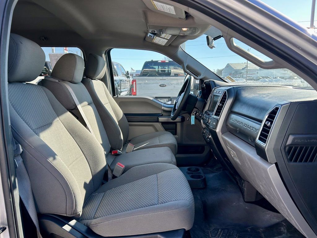 Certified 2018 Ford F350 XLT w/ XLT Premium Package image 19