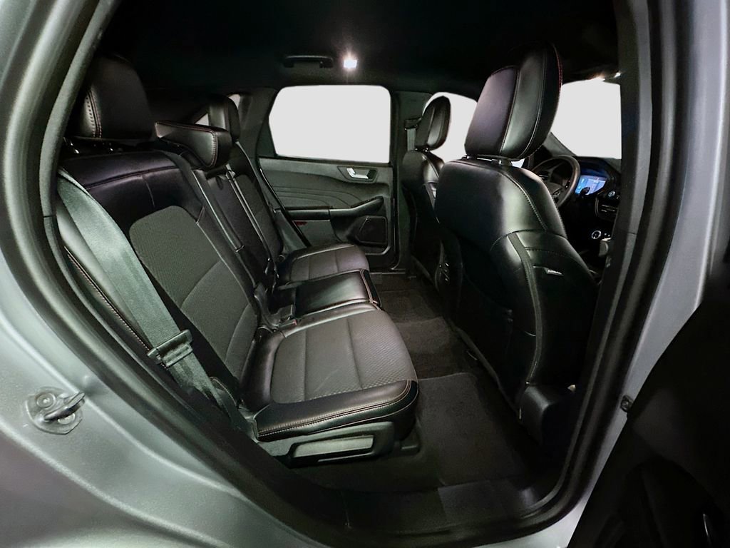 Certified 2024 Ford Escape ST-Line image 34