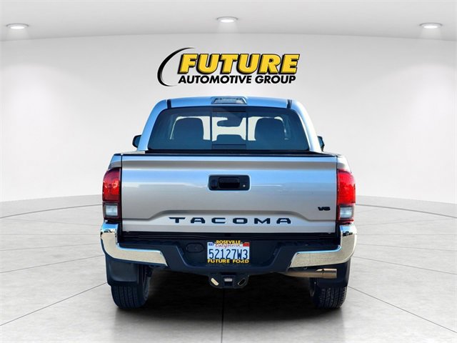 Used 2020 Toyota Tacoma 2WD Double Cab image 4