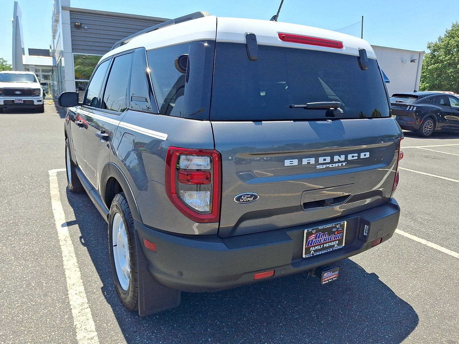 Certified 2024 Ford Bronco Sport Heritage w/ Heritage Convenience Package AWD/4WD image 8