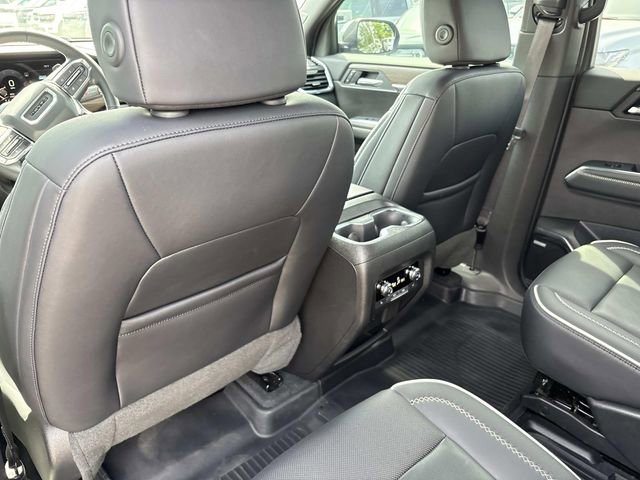 Used 2025 GMC Acadia Denali w/ LPO, Floor Liner Package AWD/4WD image 17