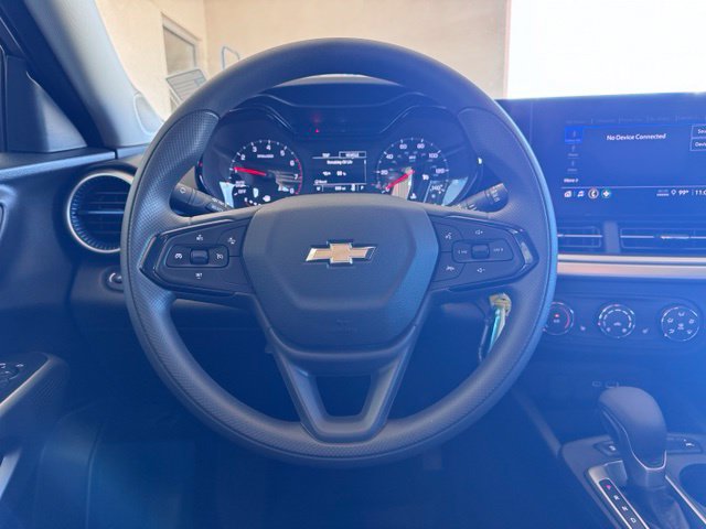 Used 2026 Chevrolet Trax LS w/ LS Convenience Package FWD image 14