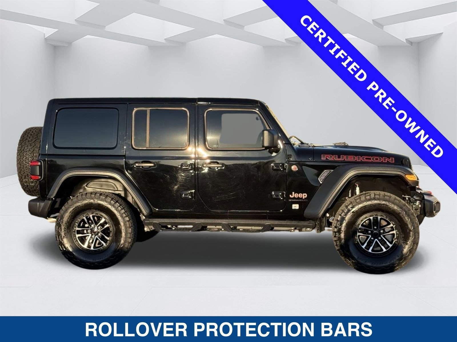 Used 2024 Jeep Wrangler Unlimited Rubicon w/ XTREMEE 35" Tire Package image 6