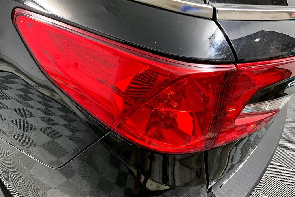 Used 2023 Honda Odyssey Elite image 30
