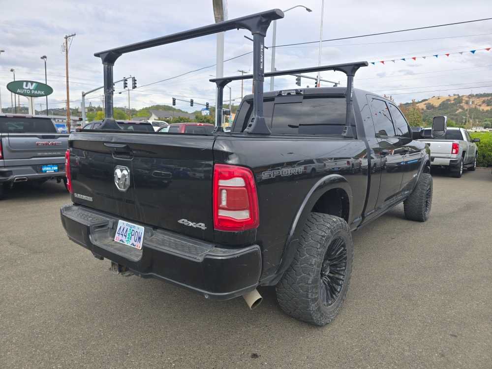 Used 2022 RAM 3500 Laramie AWD/4WD image 3