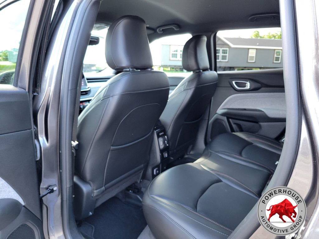 Used 2023 Jeep Compass Latitude AWD/4WD image 15