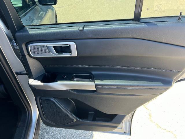 Certified 2023 Ford Explorer Limited RWD image 23