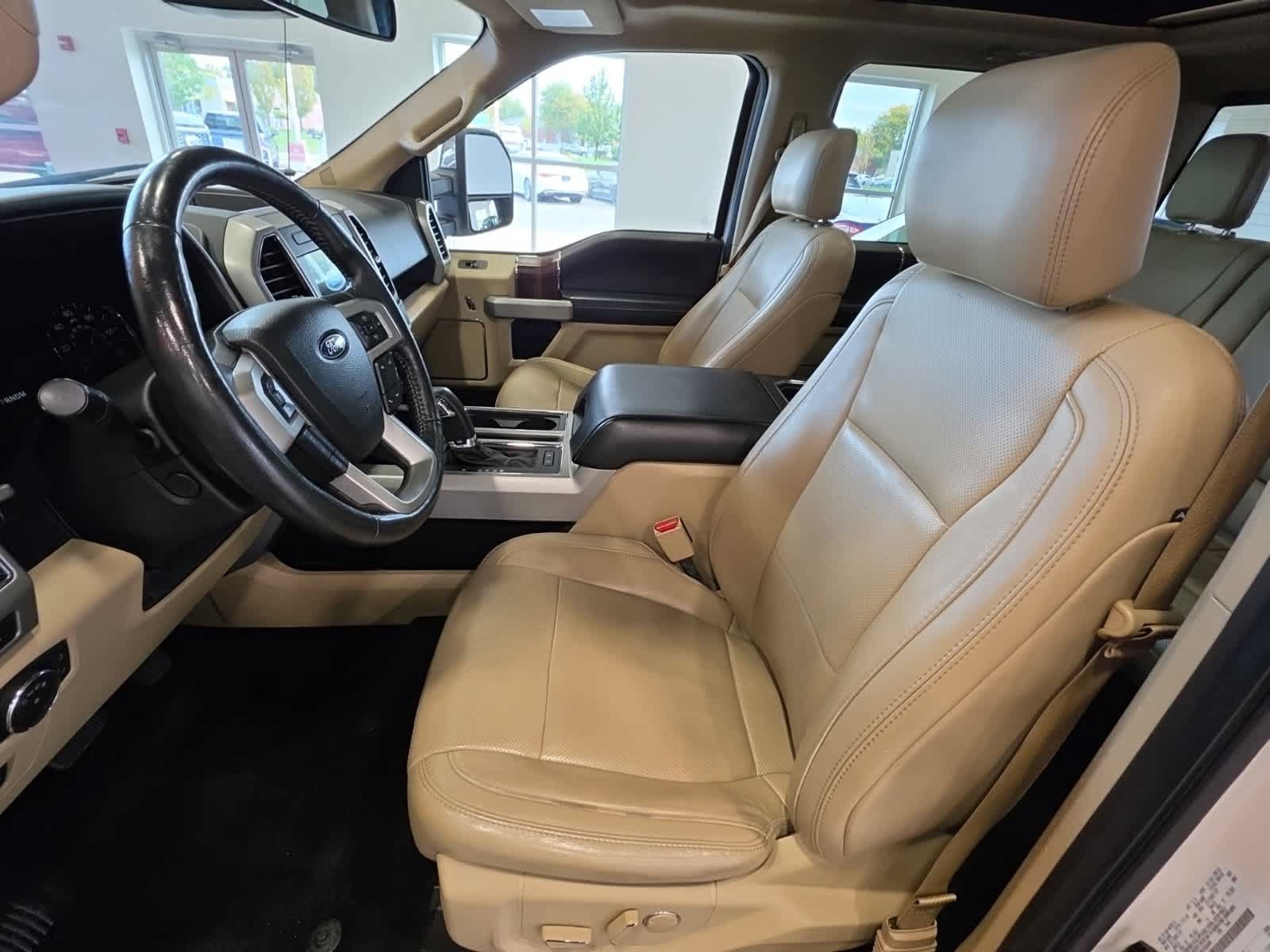 Certified 2017 Ford F150 Lariat w/ Equipment Group 502A Luxury AWD/4WD image 22