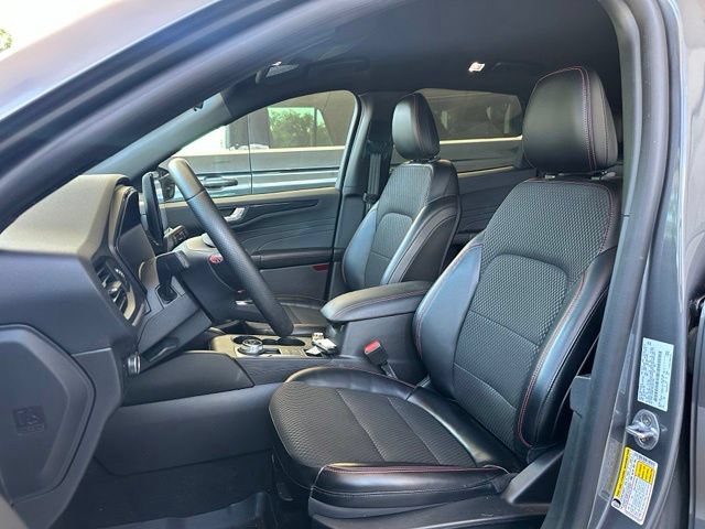 Certified 2024 Ford Escape ST-Line w/ Tech Pack #1 FWD image 14