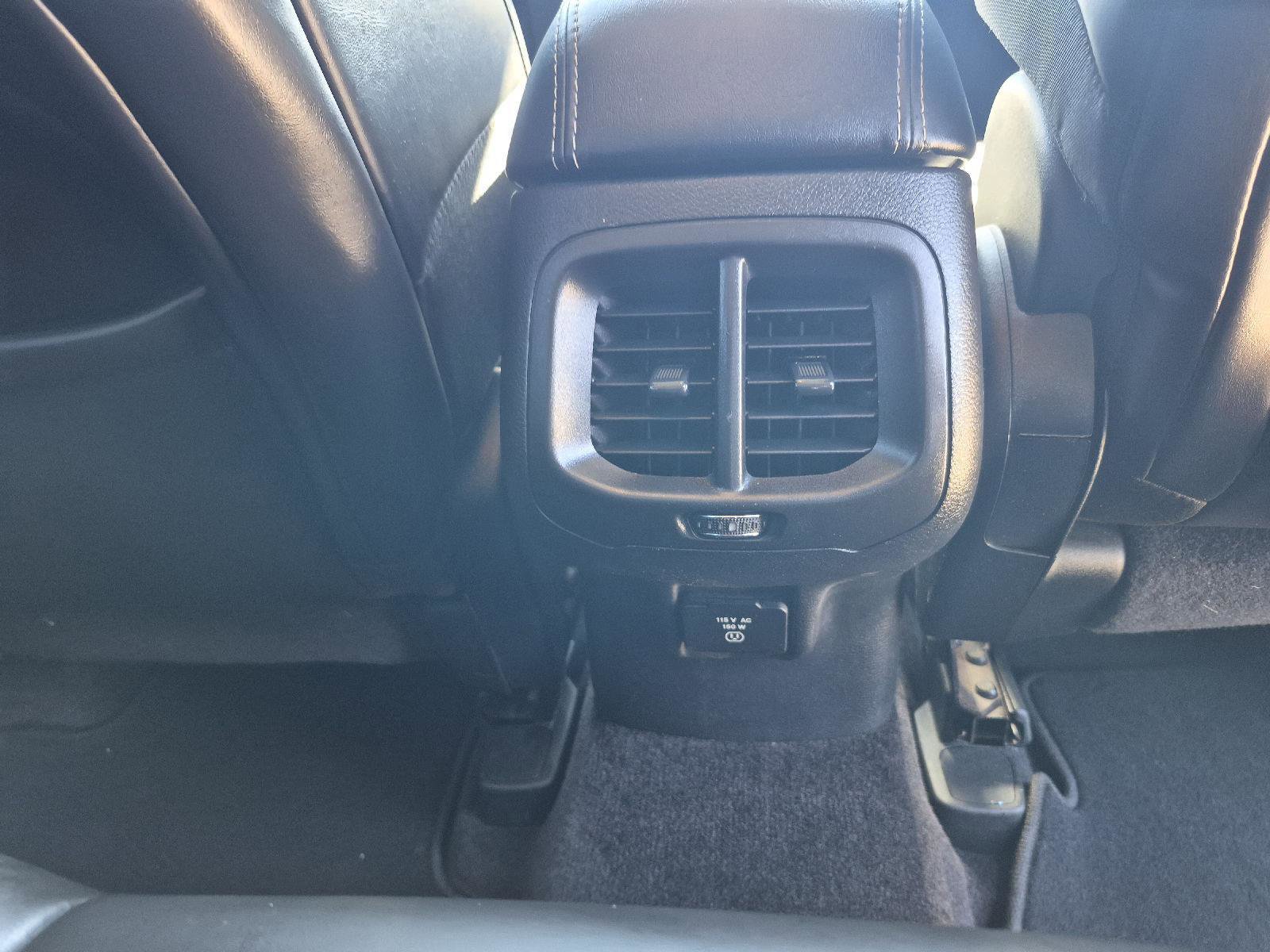 Used 2018 Jeep Cherokee Latitude Plus image 25