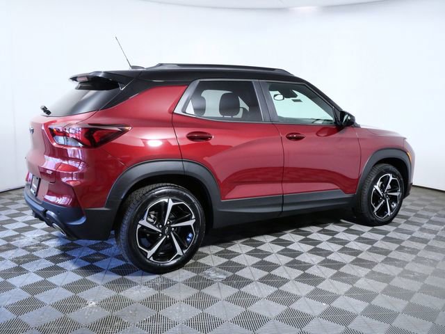 Used 2021 Chevrolet TrailBlazer RS w/ Sun and Liftgate Package AWD/4WD image 8