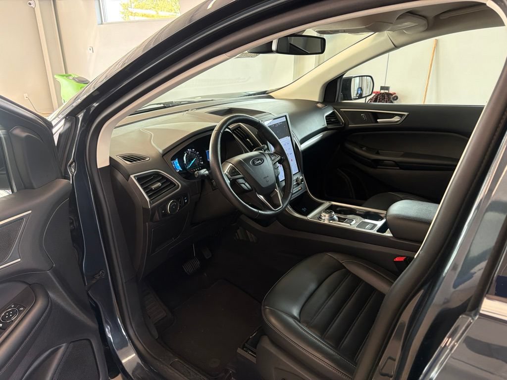 Certified 2024 Ford Edge SEL w/ Convenience Package AWD/4WD image 54