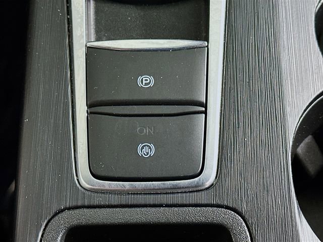 Certified 2024 Ford Escape ST-Line w/ Tech Pack #1 image 18