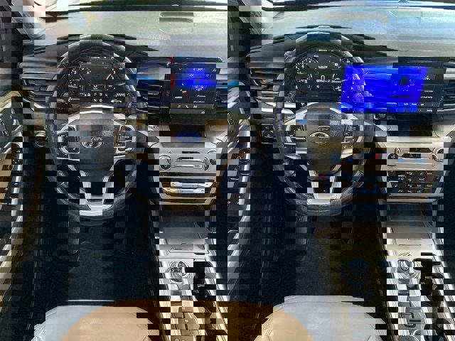 Certified 2022 Ford Explorer XLT w/ Equipment Group 202A image 14