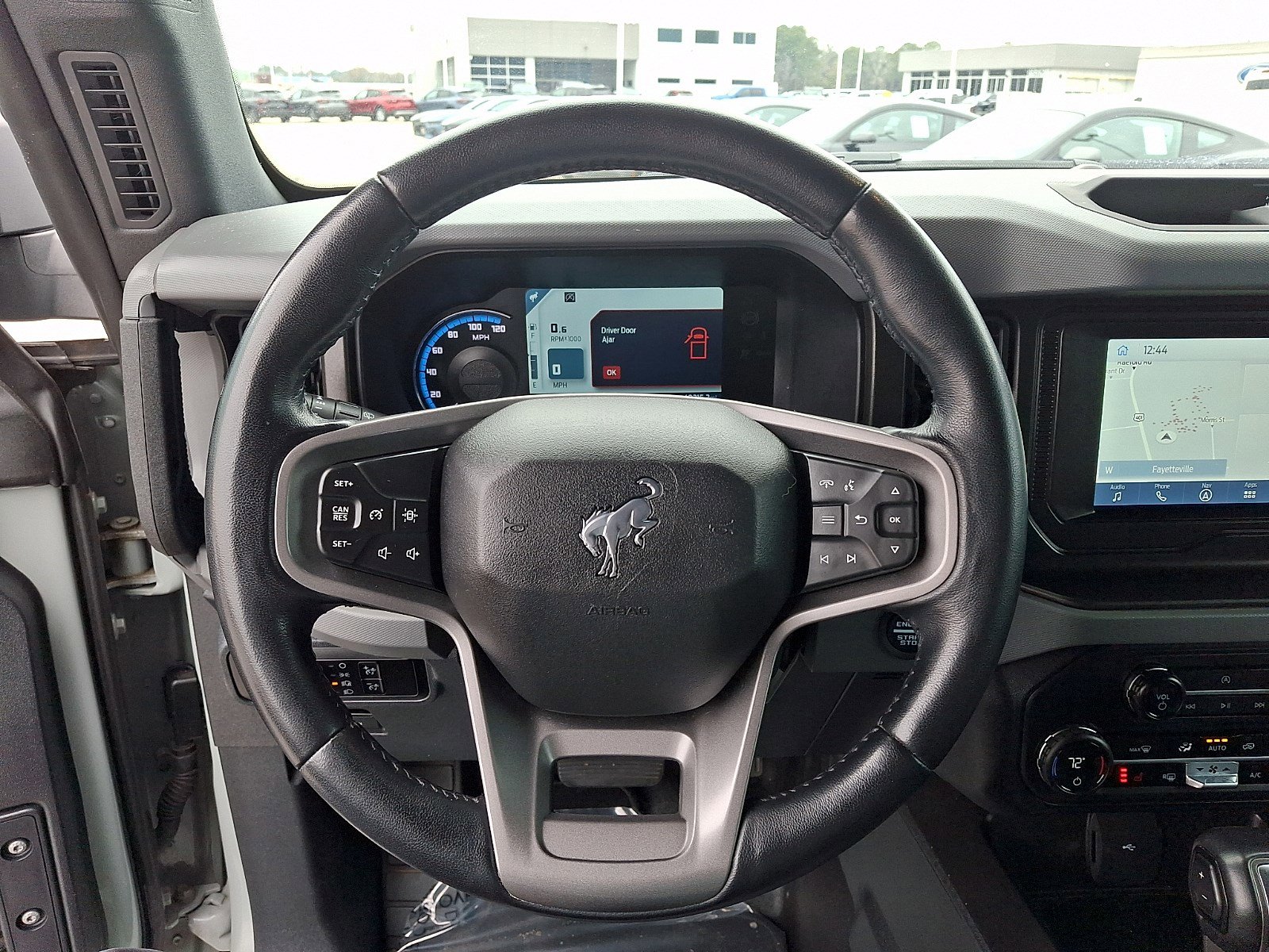 Certified 2023 Ford Bronco Black Diamond image 17