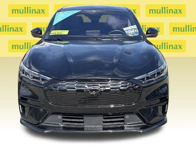 Certified 2025 Ford Mustang Mach-E GT image 7