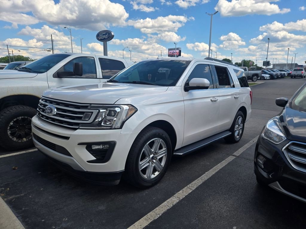 Certified 2019 Ford Expedition XLT w/ Equipment Group 202A RWD image 1