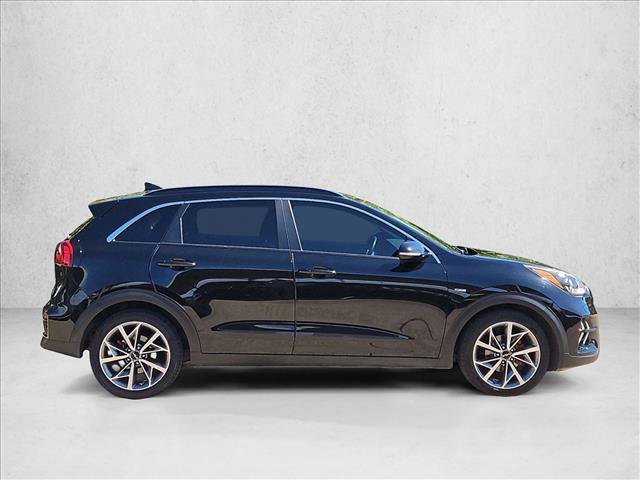 Used 2022 Kia Niro Touring Special Edition FWD image 4