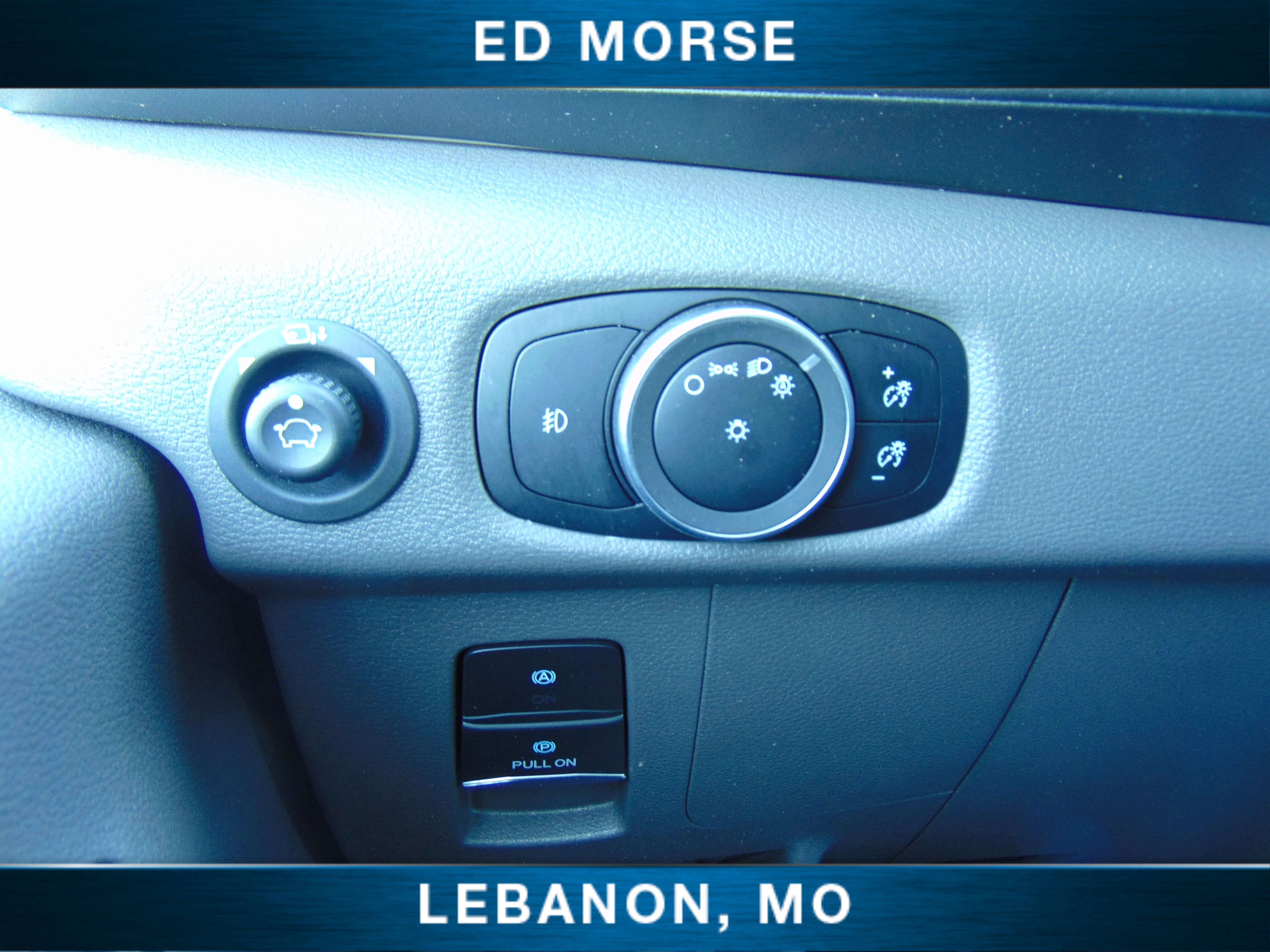 Certified 2025 Ford Transit 350 XLT image 19