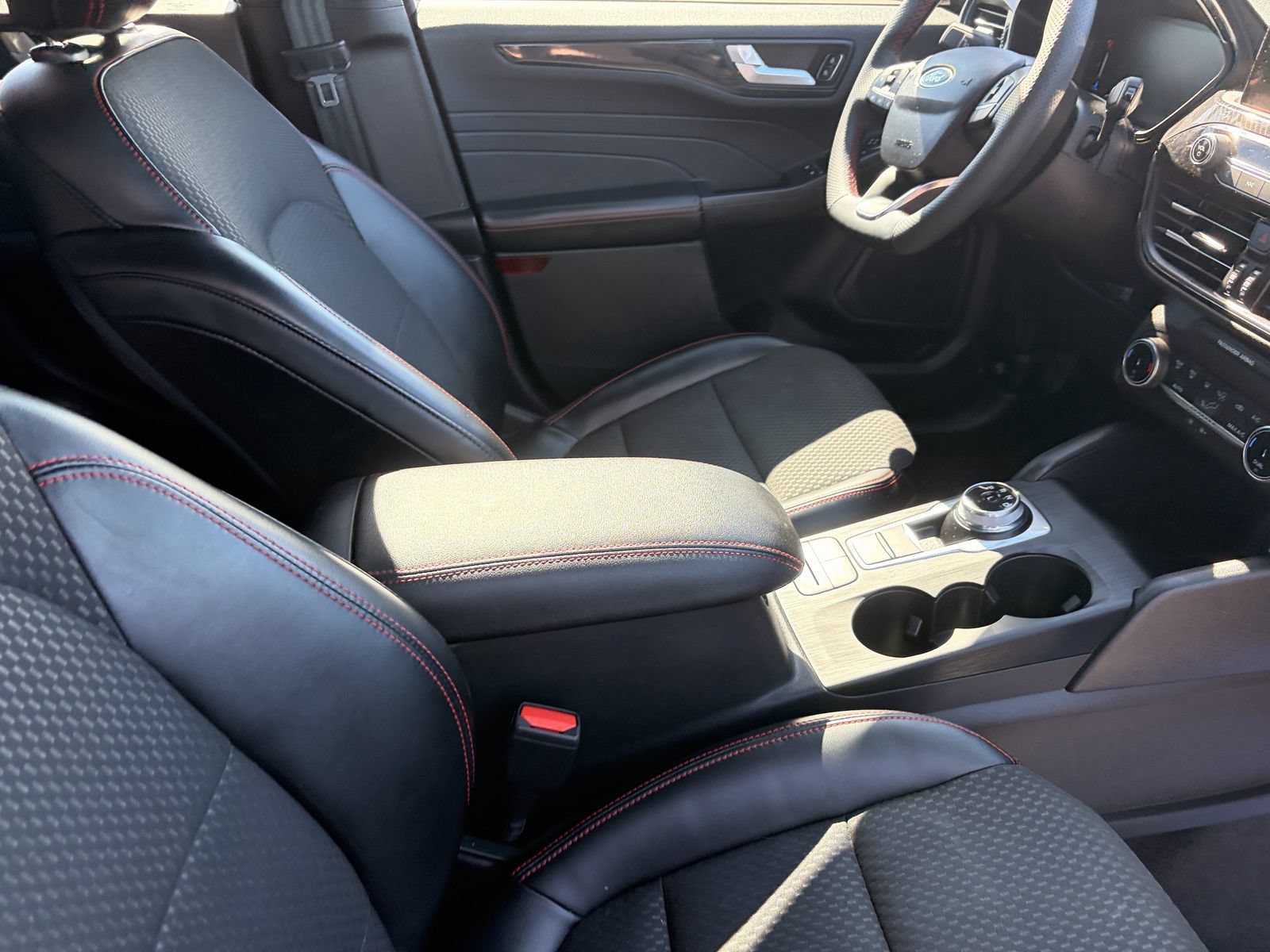 Certified 2023 Ford Escape ST-Line FWD image 19