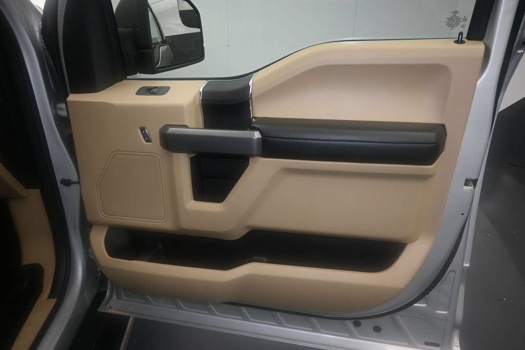 Certified 2018 Ford F150 XLT RWD image 13