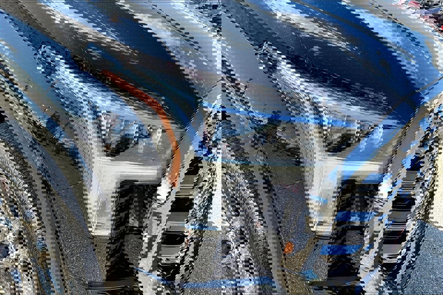 Used 2023 Toyota Tundra Platinum AWD/4WD image 30