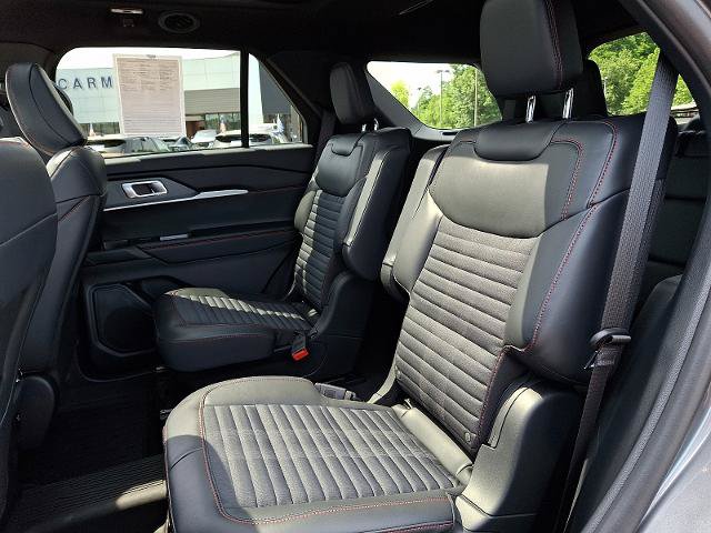 Certified 2026 Ford Explorer ST-Line w/ ST-Line Street Pack AWD/4WD image 10