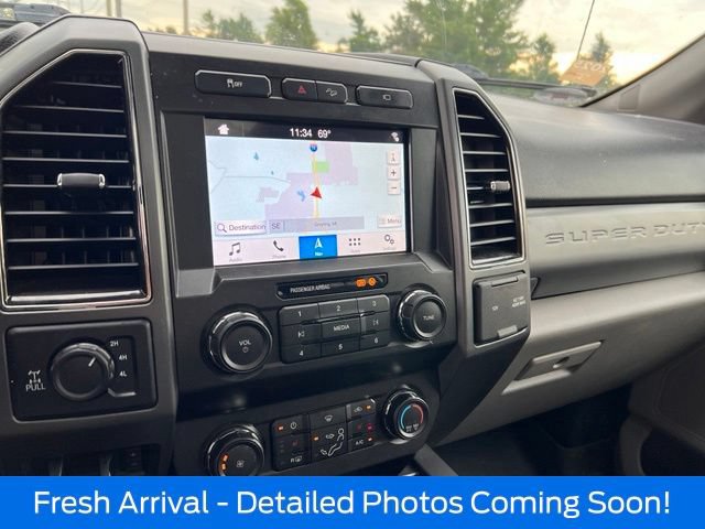 Certified 2019 Ford F250 XLT w/ XLT Premium Package AWD/4WD image 12