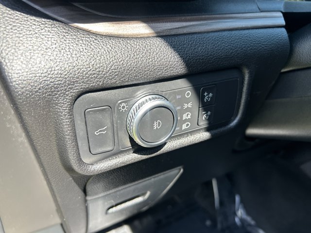 Certified 2022 Ford Explorer Limited w/ Equipment Group 301A RWD image 31
