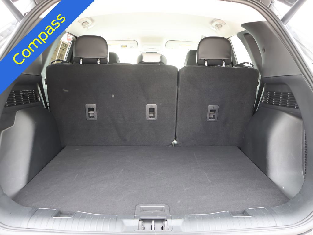 Certified 2025 Ford Escape Platinum image 15