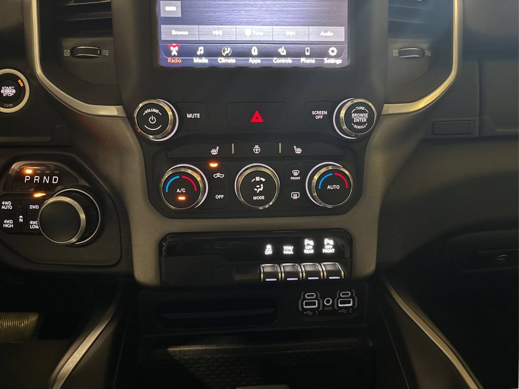 Used 2020 RAM 1500 Big Horn AWD/4WD image 32