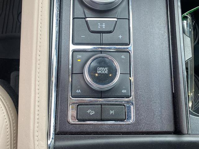 Certified 2022 Ford Expedition Platinum AWD/4WD image 30