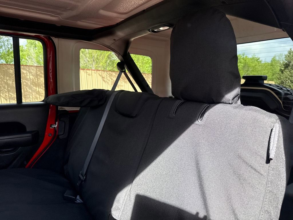 Used 2025 Jeep Wrangler Unlimited Sport AWD/4WD image 22