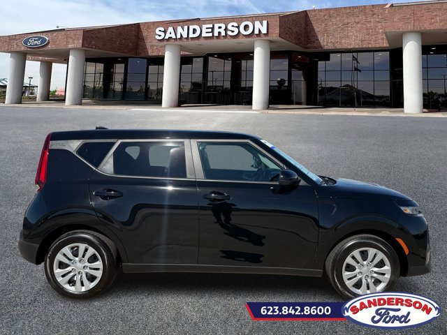 Used 2021 Kia Soul LX image 6