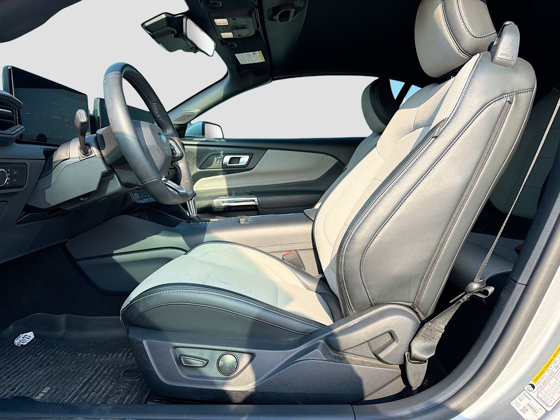Certified 2024 Ford Mustang Convertible RWD image 20