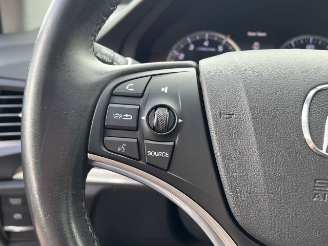 Used 2020 Acura MDX w/ Technology Package FWD image 22