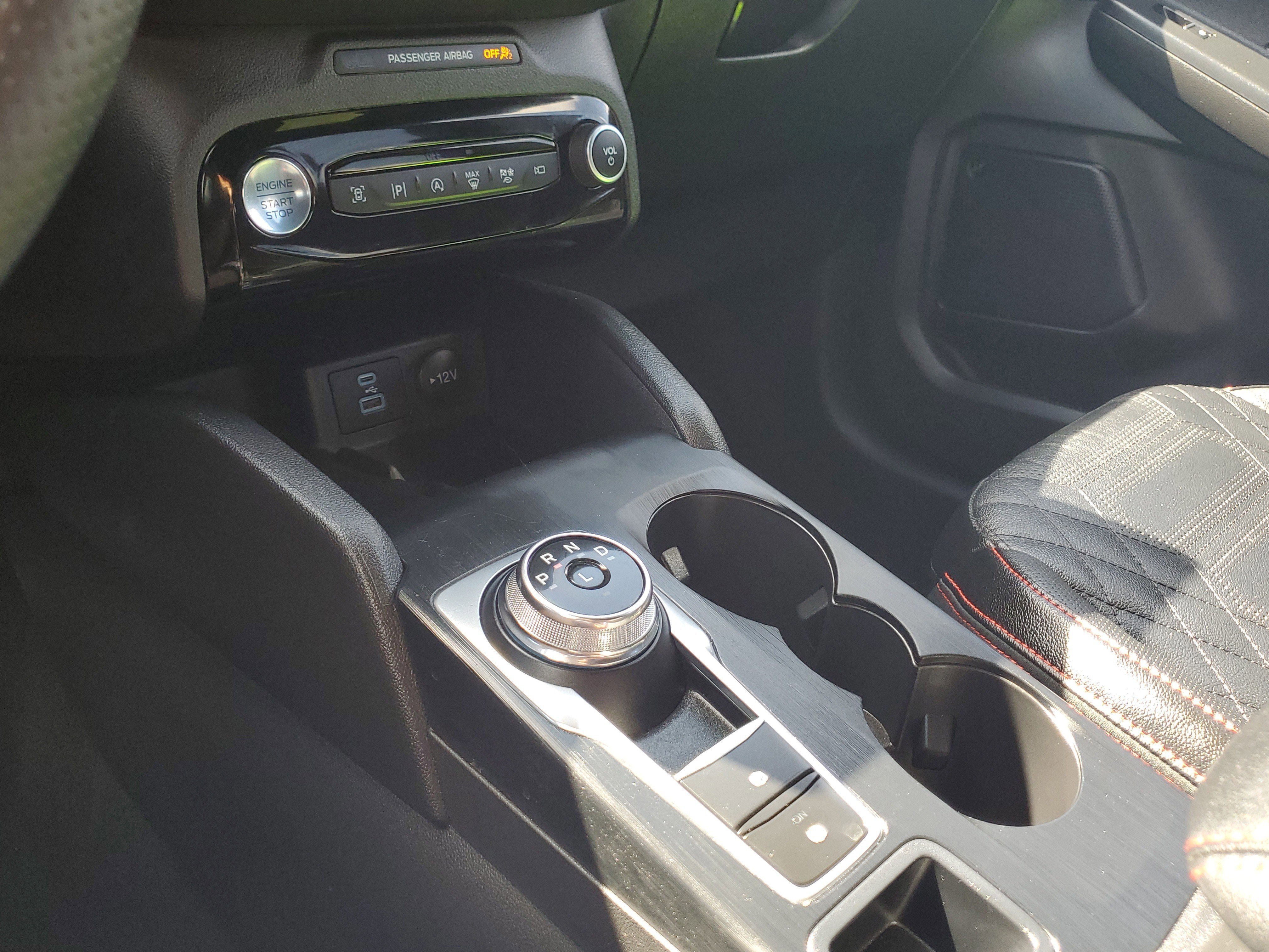 Certified 2023 Ford Escape ST-Line Elite w/ Premium Technology Package image 26