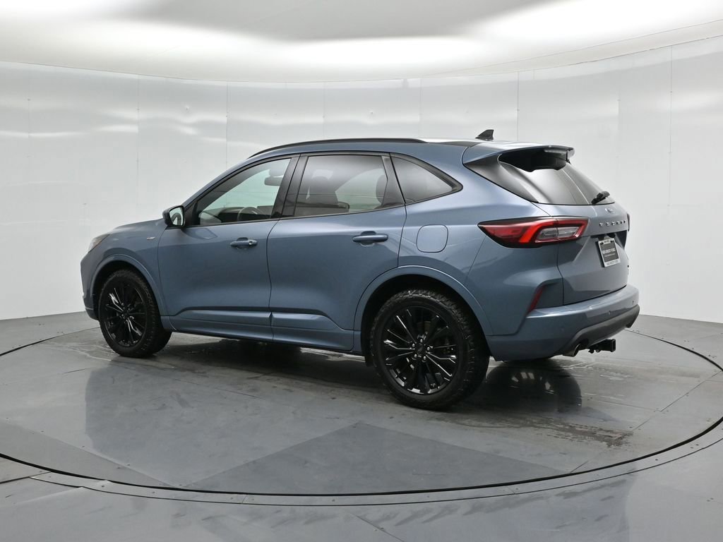 Certified 2023 Ford Escape ST-Line Elite image 16